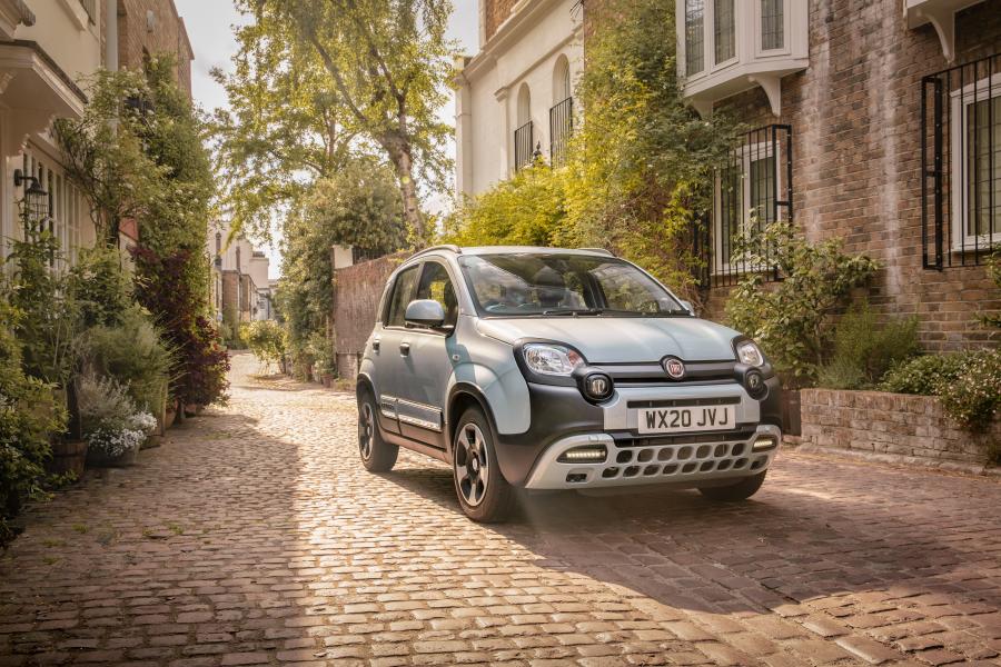  Fiat Panda Hybrid Launch Edition (319) 2020 года  (UK) (фото 20 из 40)